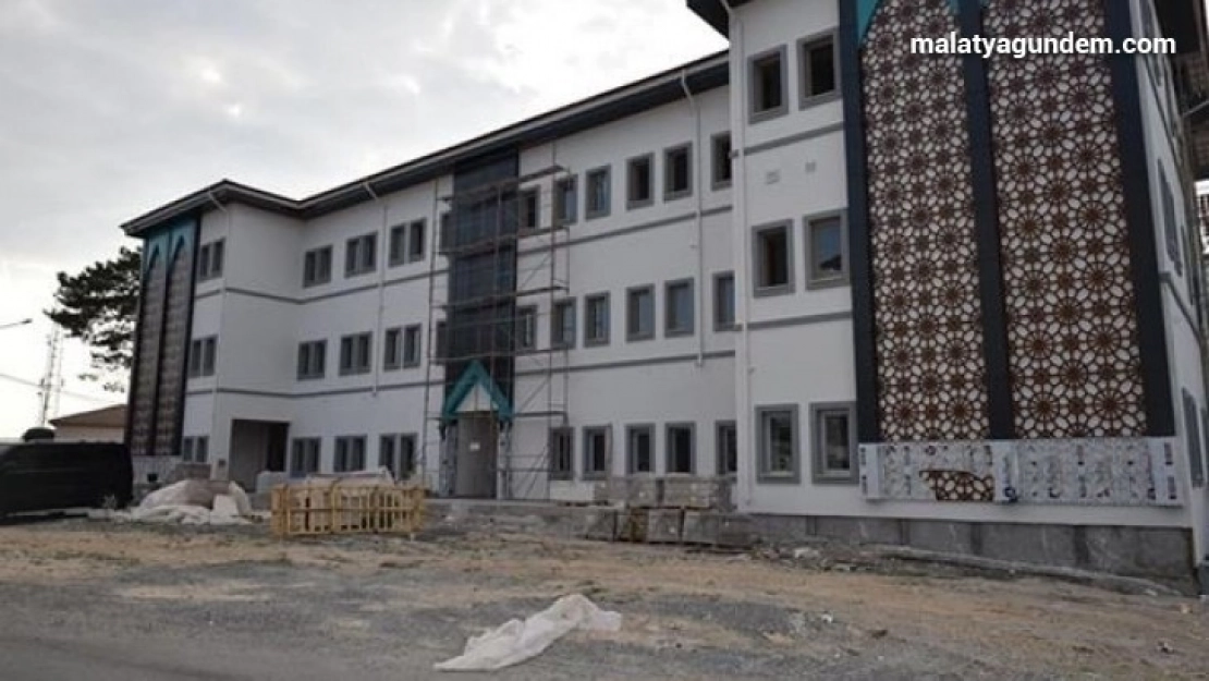 Sağlıklı Hayat Merkezinin yüzde 85'ini tamamladı
