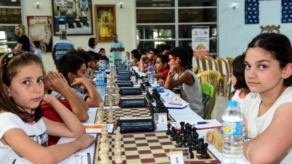 Satranç Turnuvası'nın Detayları Belli Oldu