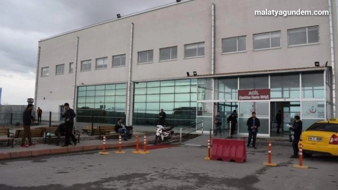 Sobadan sızan gazdan zehirlenen karı koca hastaneye kaldırıldı