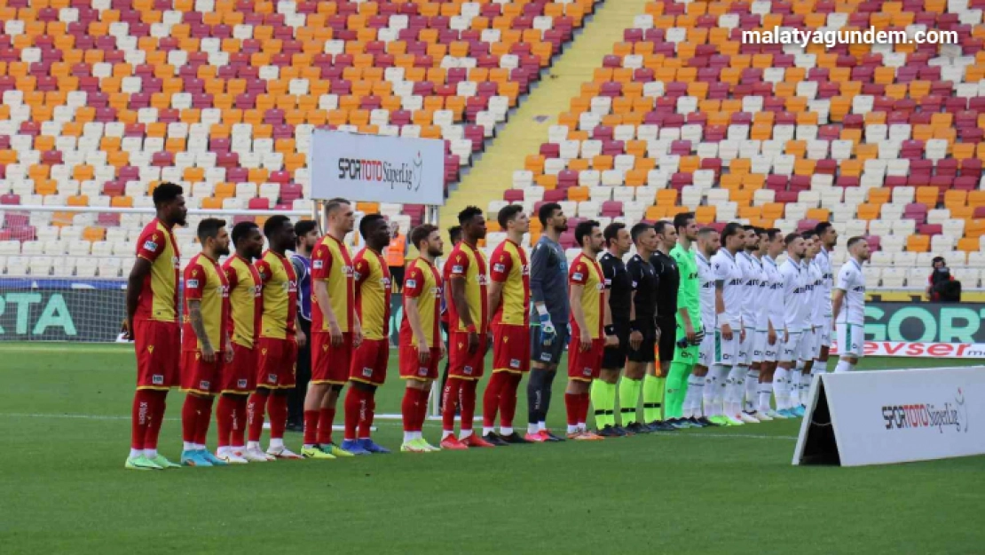 Spor Toto Süper Lig: Yeni Malatyaspor: 0 - Konyaspor: 2 (İlk yarı)