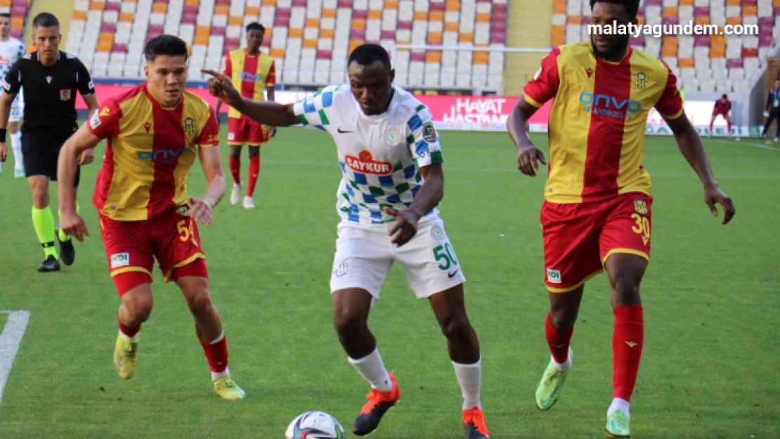 Spor Toto Süper Lig: Yeni Malatyaspor: 1 - Çaykur Rizespor: 2 (İlk yarı)