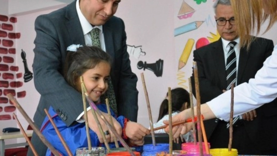 Tatlı Çağa Ayak Uydurmamız Gerekiyor
