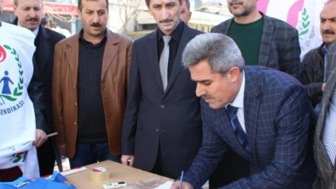 Türk-iş'ten Kiralık İşçi Tasarısına Karşı İmza Kampanyası