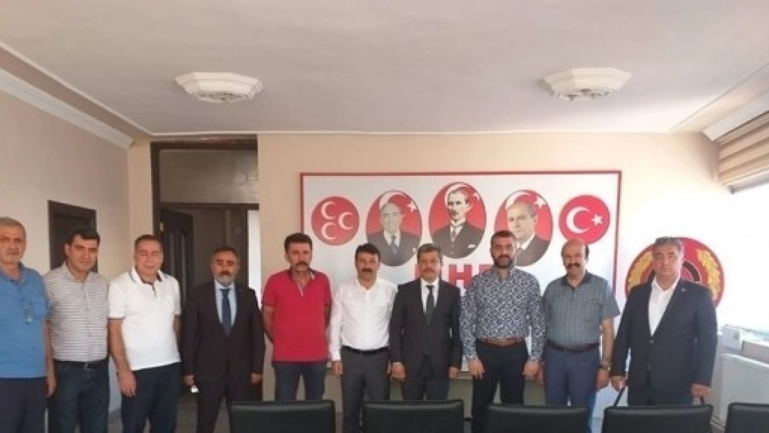 TÜRKAV Yönetiminden MHP'ye Ziyaret