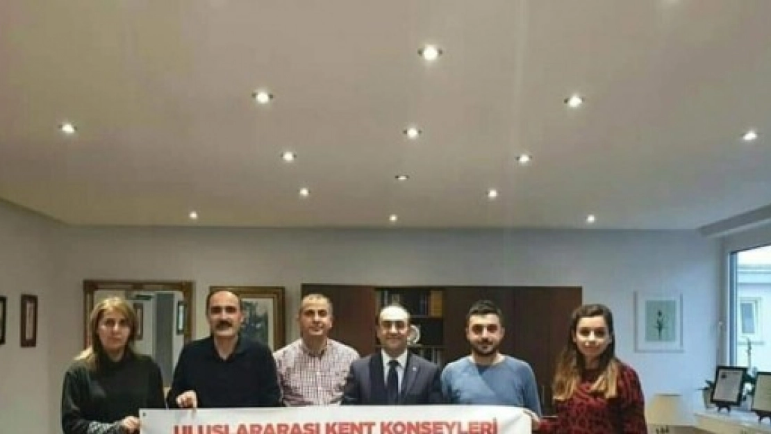 Uluslararası Kent Konseyleri Çalışma Grupları Projesi Almanya'da tanıtıldı
