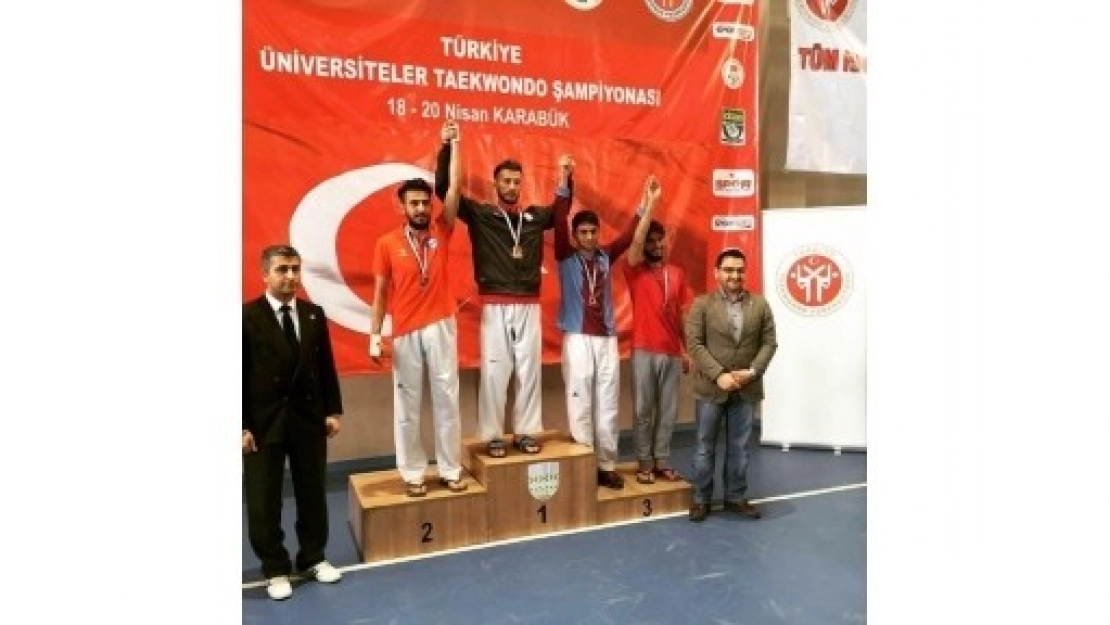 Tekvando Şampiyonası'nda Derece Yaptılar
