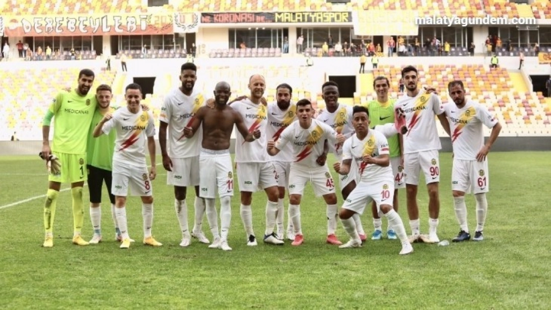 Yeni Malatyaspor'da 6 futbolcu milli takımlarına çağrıldı