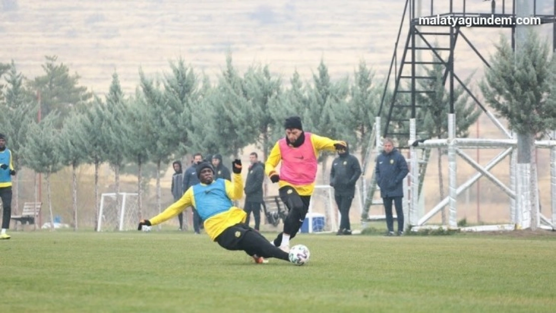 Yeni Malatyaspor'da hedef Başakşehir'i puansız göndermek