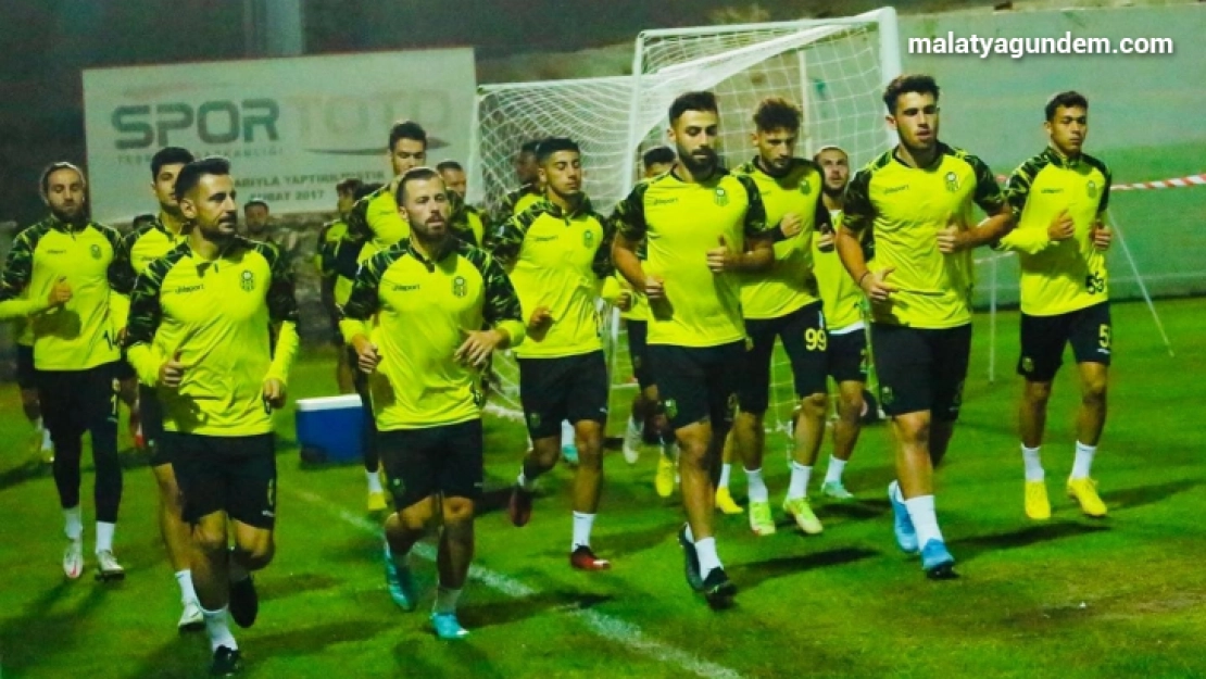 Yeni Malatyaspor Erzurumspor maçı hazırlıklarına başladı