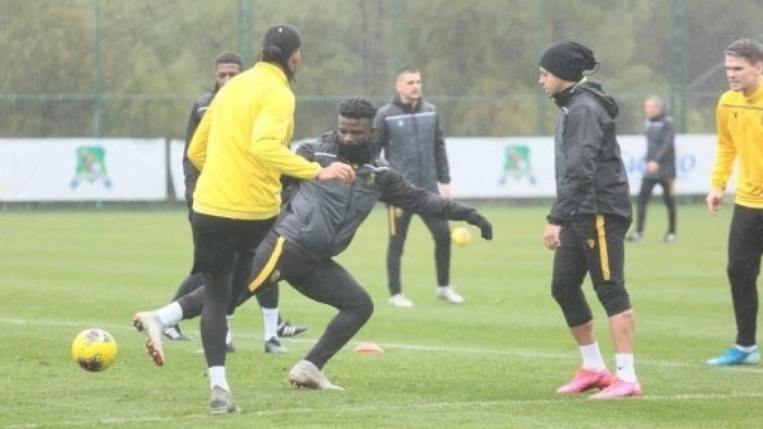  Yeni Malatyaspor 3 Oyuncu Aldı, 3 Oyuncu Gönderdi