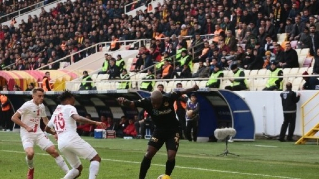 Yeni Malatyaspor Geçmişi Arıyor
