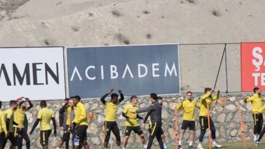 Hikmet Karaman İlk Antrenmanına Çıktı