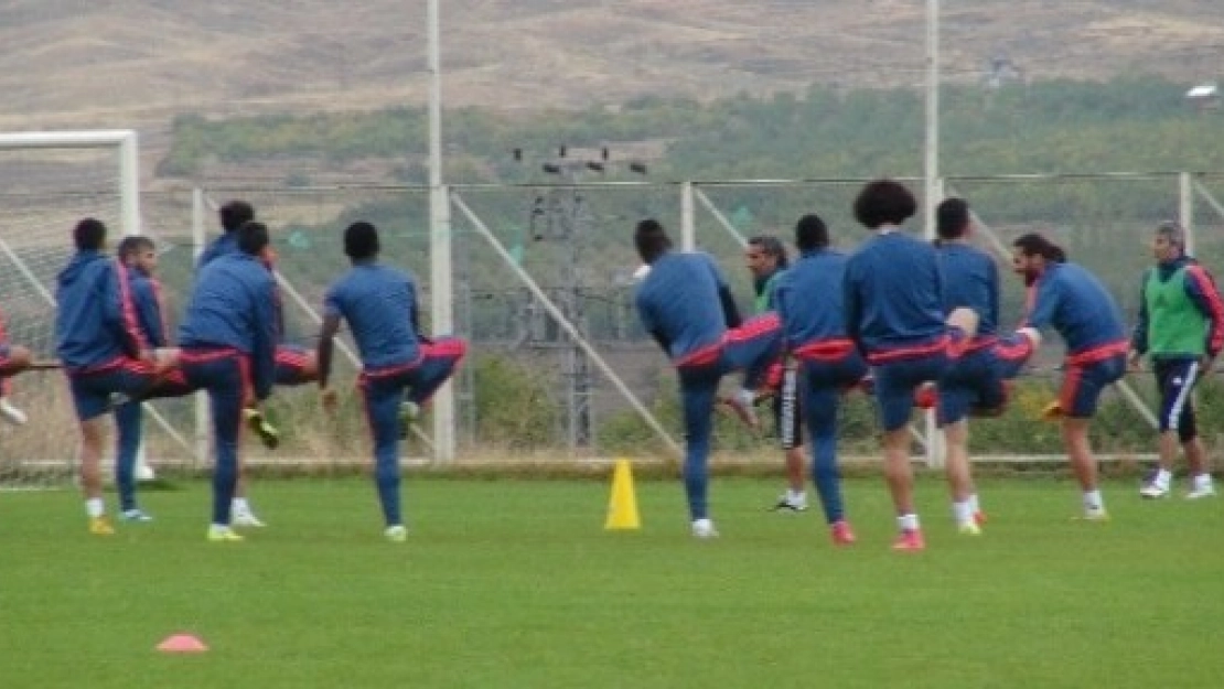 Yeni Malatyaspor'da Karşıyaka Maçı Hazırlıkları Sürüyor