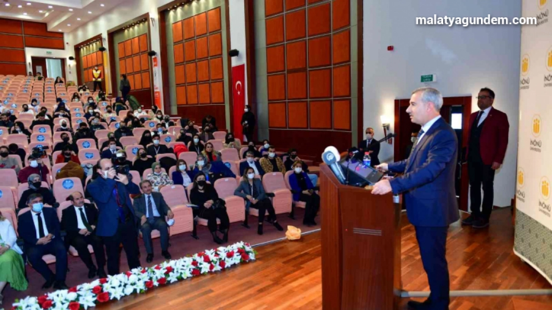 Yerel yönetimler ve kadın çalıştayı düzenlendi