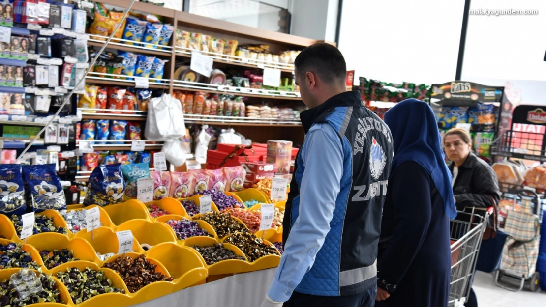 Yeşilyurt Belediye Zabıtası, 'Bayram' denetimlerini artırdı