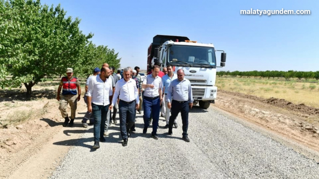 Yeşilyurt Belediyesi ulaşımı konforlu hale getiriyor