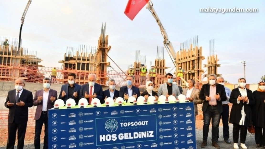 Yeşil Topsöğüt konutlarının temeli törenle atıldı