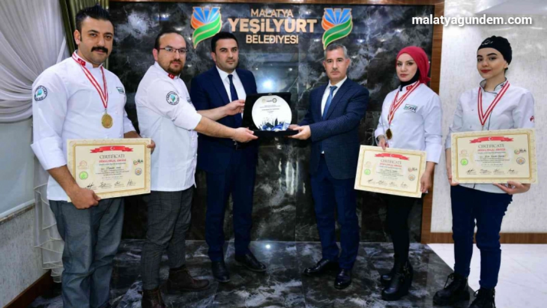 Yeşilyurt lezzetleri 7.Dünya Helal zirvesine damga vurdu