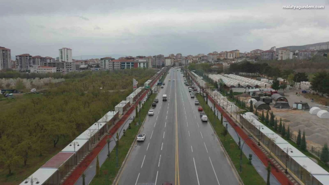 Yeşilyurt'ta geçici iş yerlerinin kurulumu tamamlandı