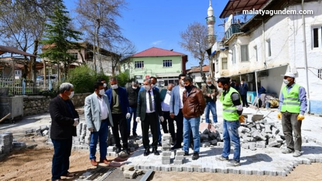 Yeşilyurt'ta korona mücadelesi ve yatırımlar son sürat