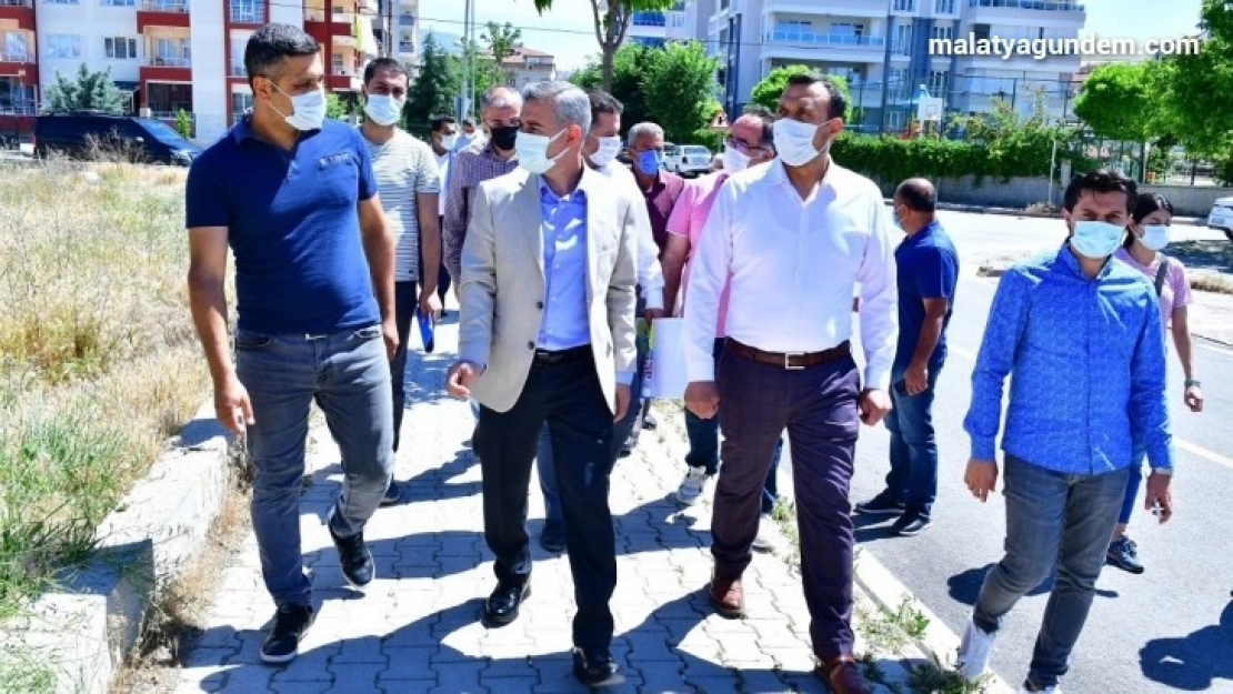 Yeşilyurt'ta İlyas Mahallesi'ne park kazandırıyor