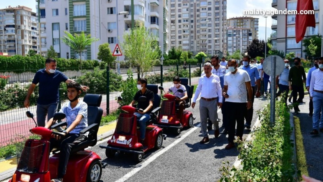 Yeşilyurt'ta trafik eğitim parkı, Kur'an kursu öğrencilerini ağırlıyor