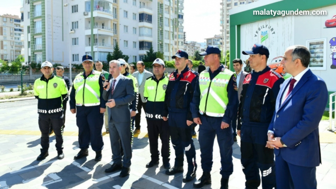 Yeşilyurt'ta trafik haftası etkinlikle kutlandı