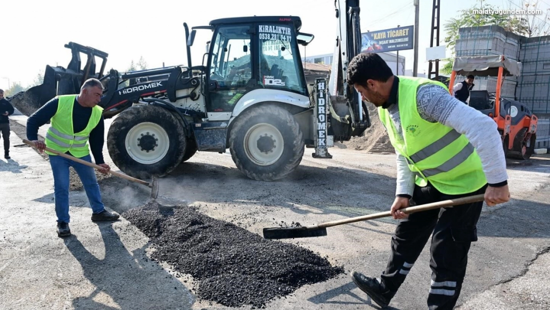 Yeşilyurt'ta ulaşım konforlu hale getiriliyor