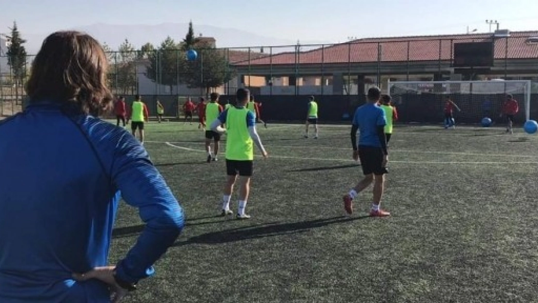 Yeşilyurt Belediyespor Çıkışa Geçmek İstiyor