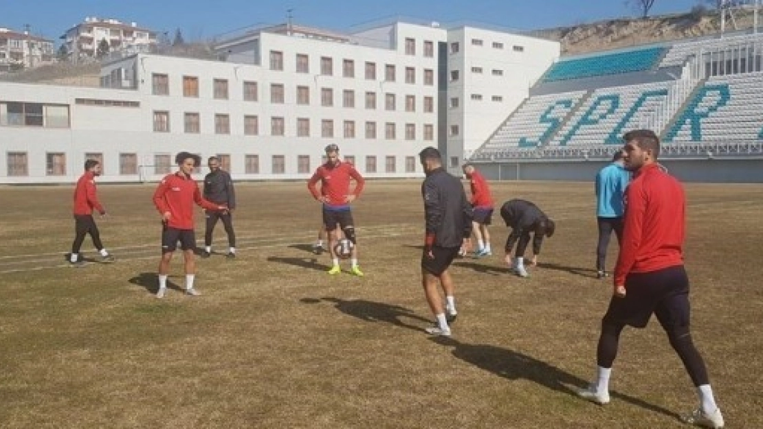 Yeşilyurt Belediyespor Lider Karşısında Puan Arayacak