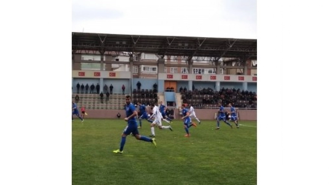 Yeşilyurt Belediyespor Lidere Tek Golle Kaybetti