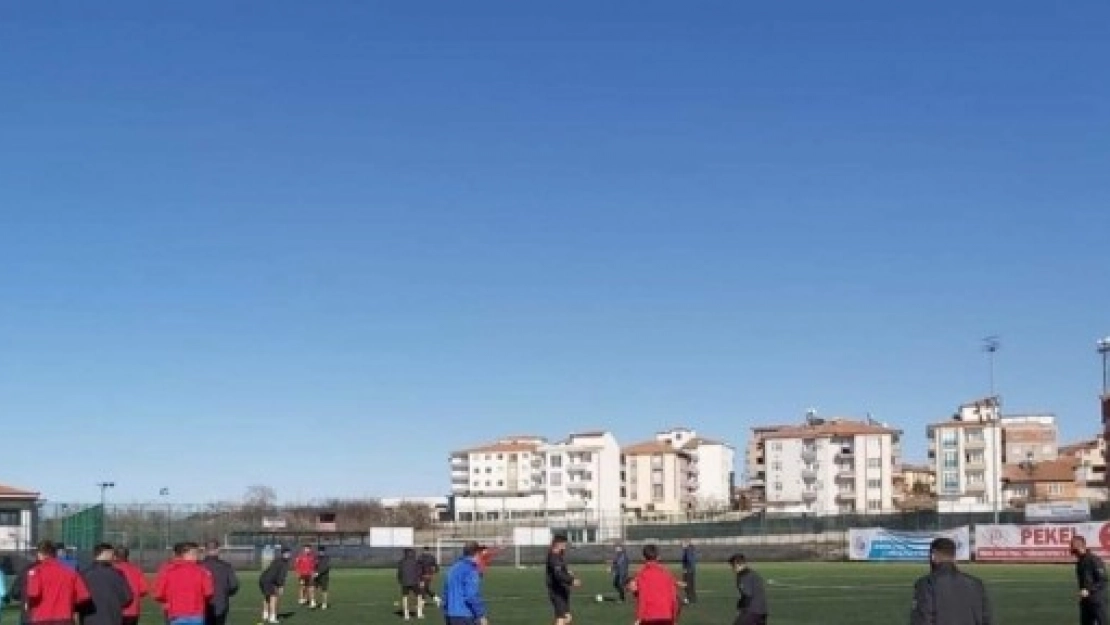 Halide Edip Adıvar Mesaisi Sürüyor