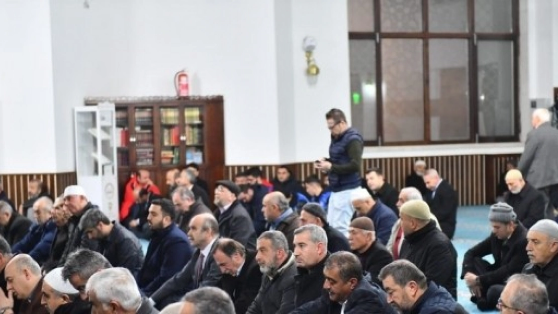 İdlip Zaferi İçin Fetih Suresi Okundu