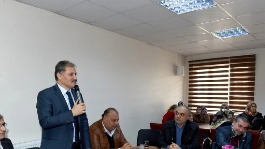 İnsan Başkaları İçin Birşey Yapıyorsa İnsandır