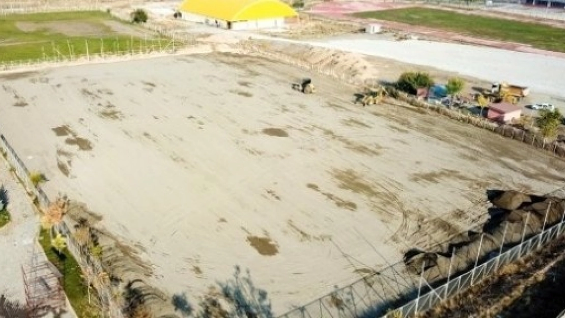 'YMS Futbol Köyü Projesi'ne ASYMD'den Övgü