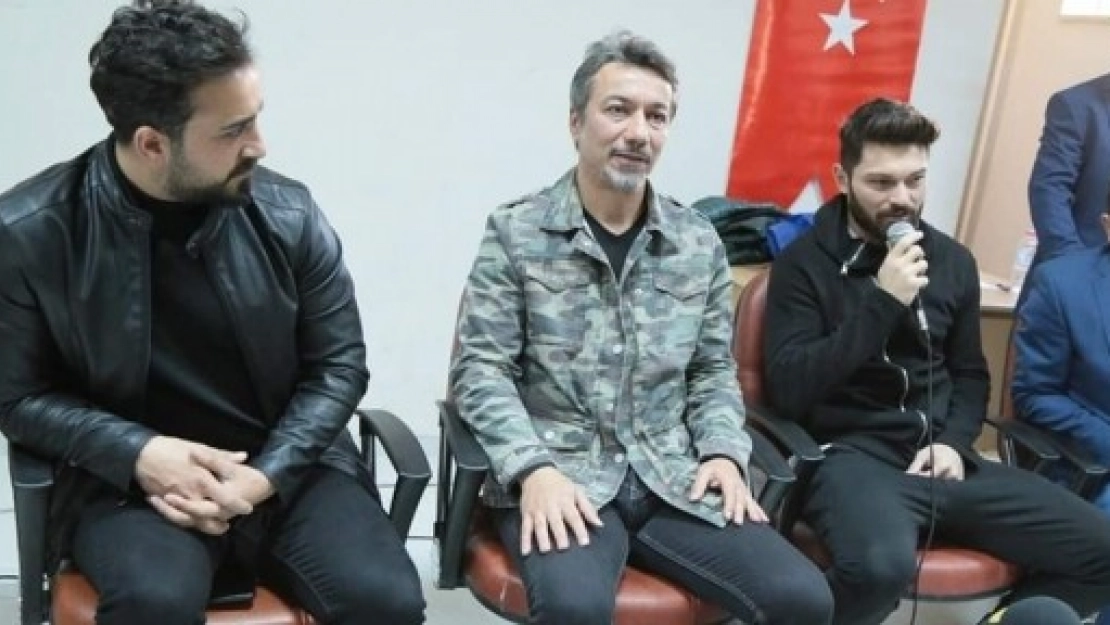 YMS'da Ravcı ve Tozlu Öğrencilerle Bir Arada