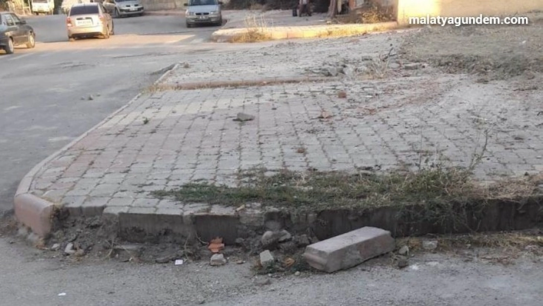 Zabıta ekiplerine saldırı: 2 yaralı