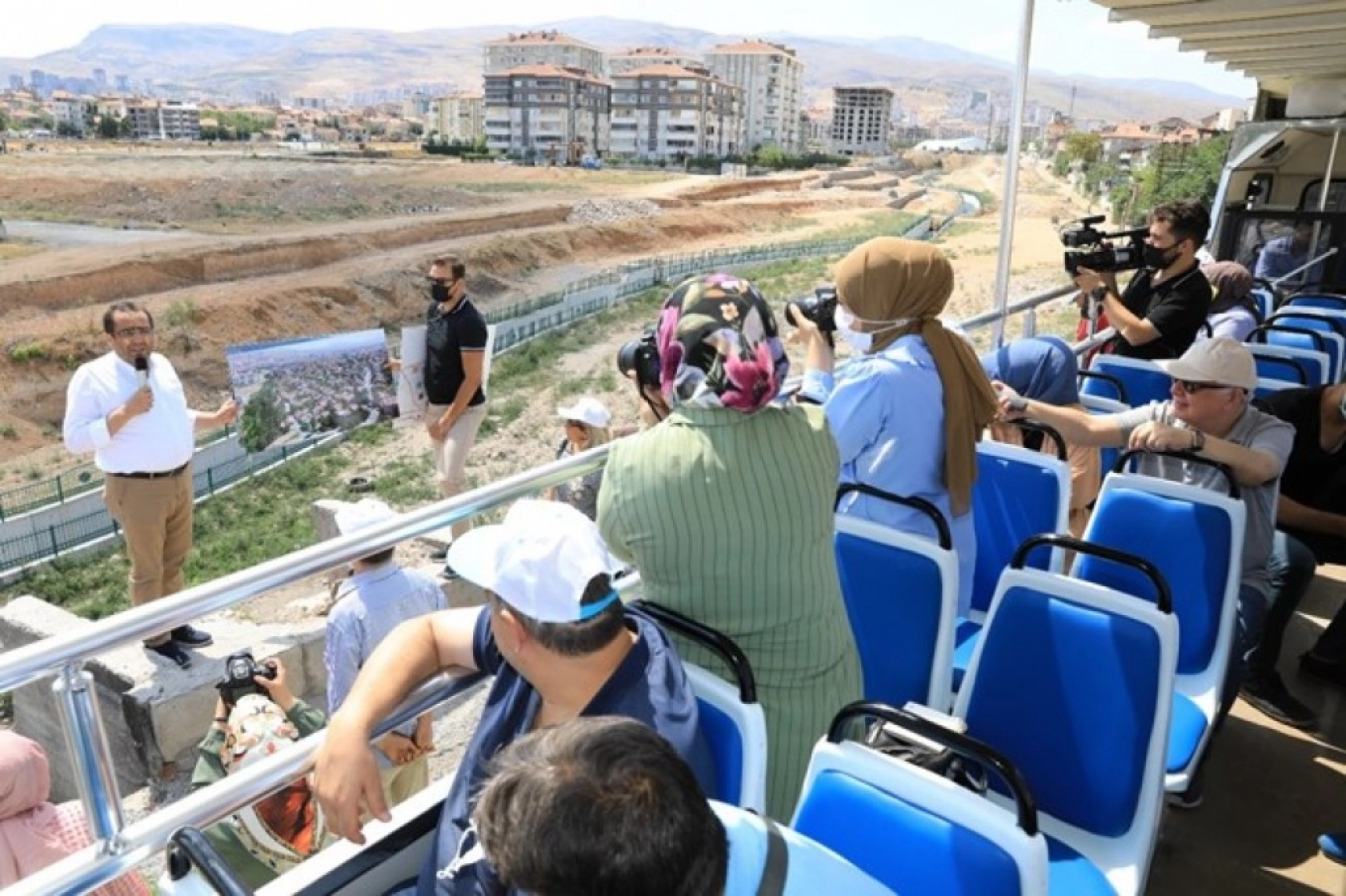 Basın Mensupları Battalgazi'deki Yatırımları Gezdi