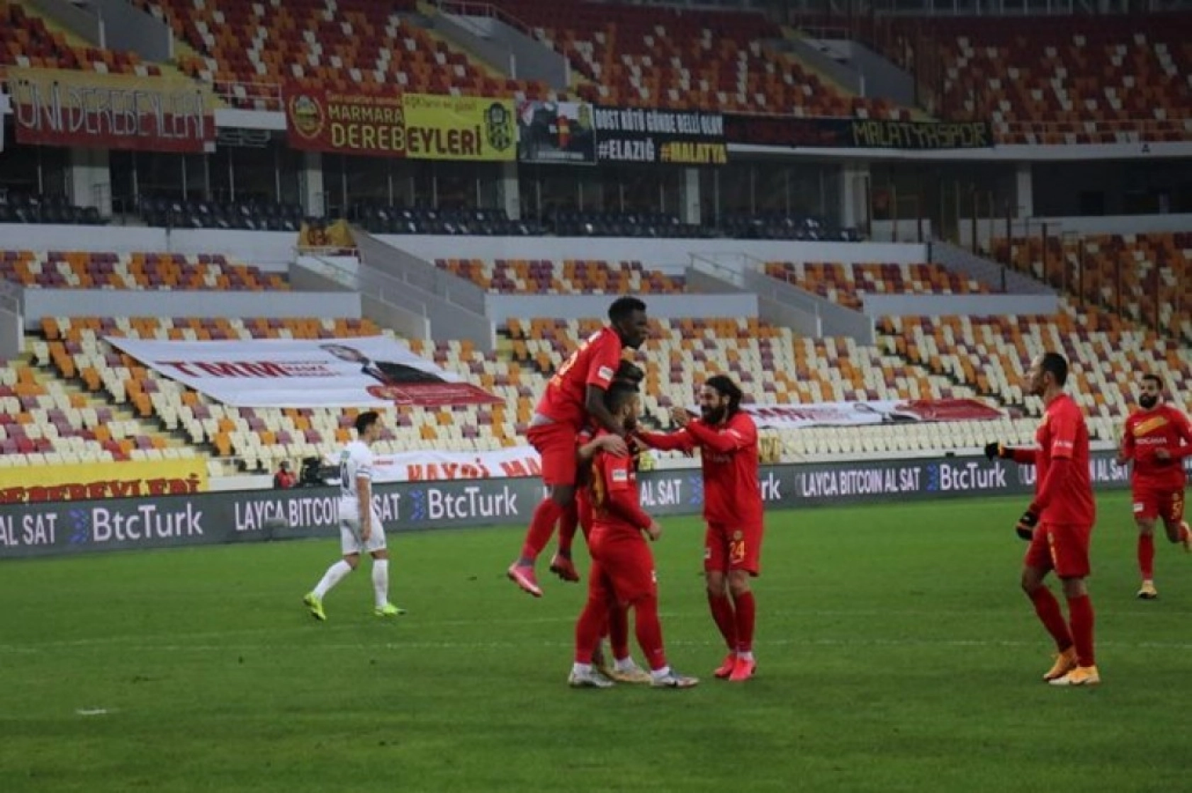 Kasımpaşaspor Maçından Kareler