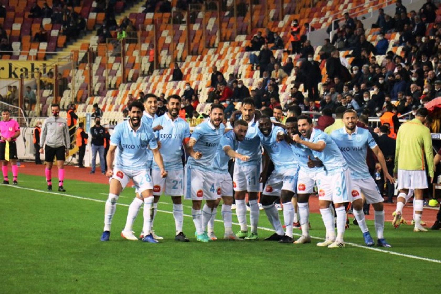 Medipol Başakşehir Maçından Kareler