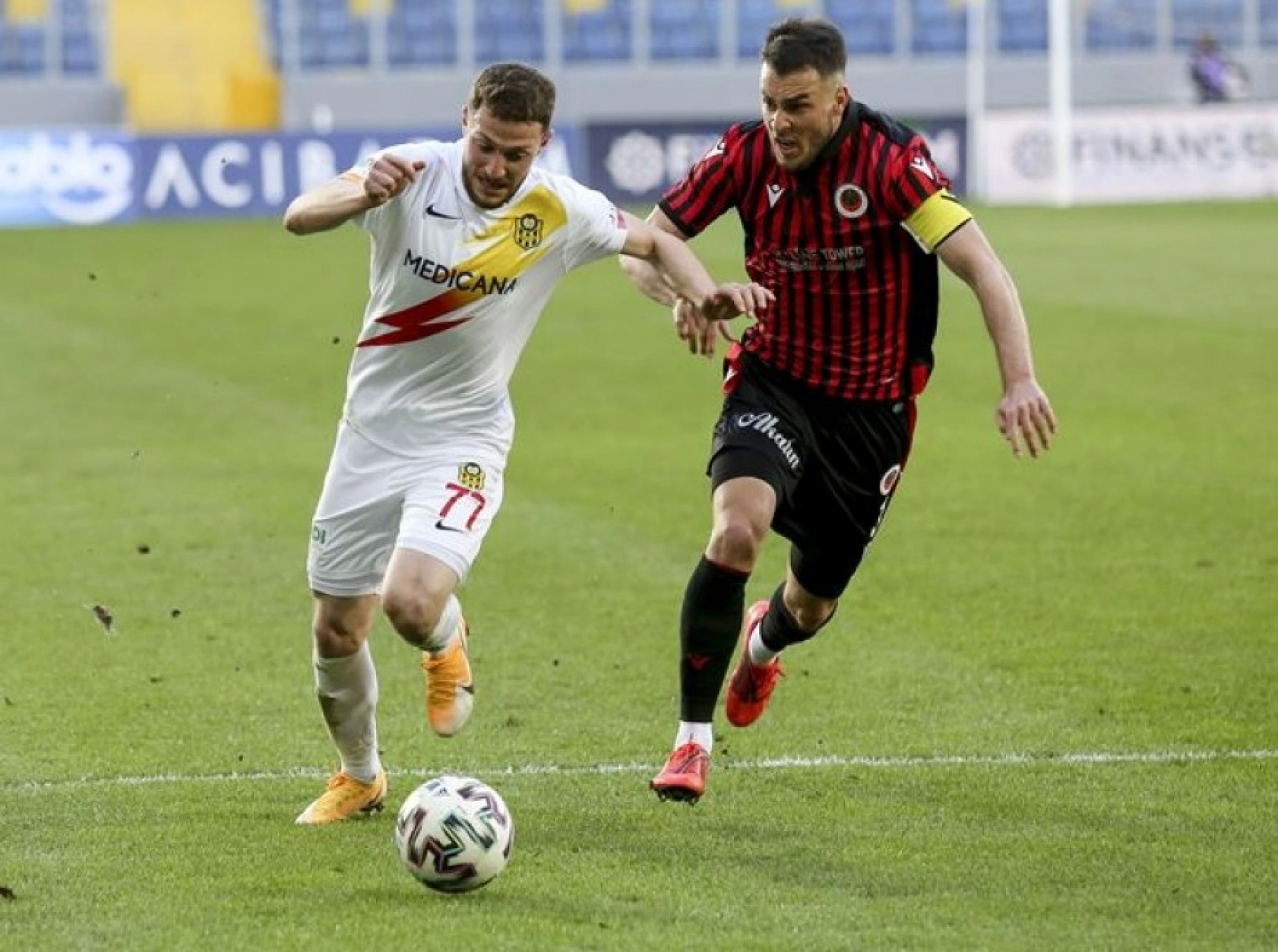 Gençlerbirliği Maçından Karaler