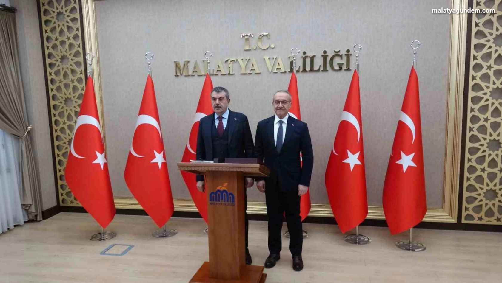 Bakan Tekin, Malatya'da eğitim değerlendirme toplantısına katıldı