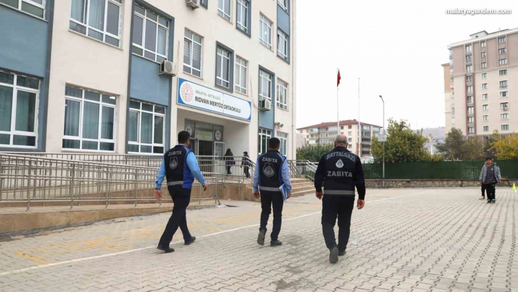 Battalgazi'de hizmetler ilçenin dört bir yanında devam ediyor