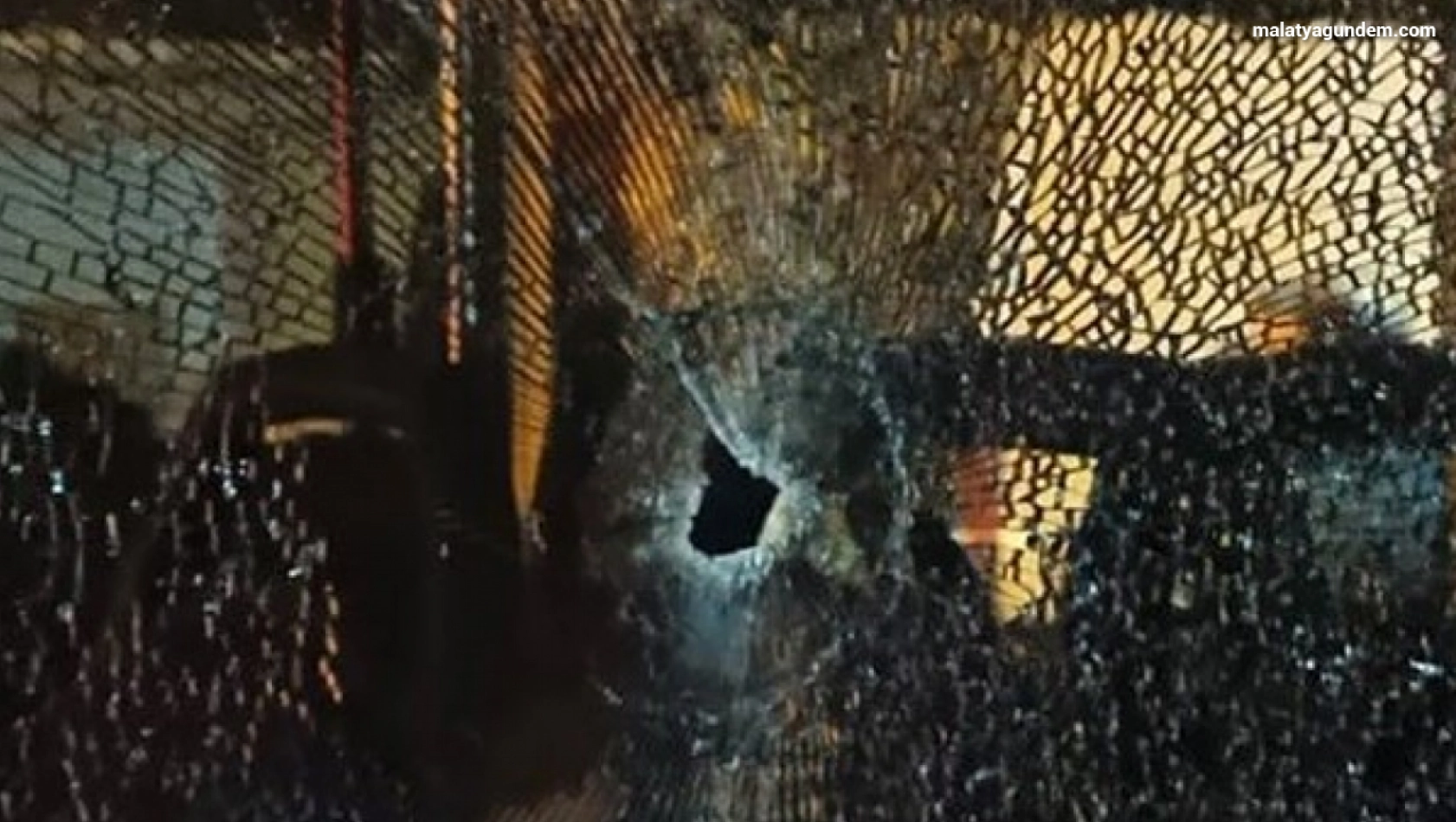 Belediye otobüsü şoförüne ateş açan uzman çavuşa 'öldürmeye teşebbüs' davası