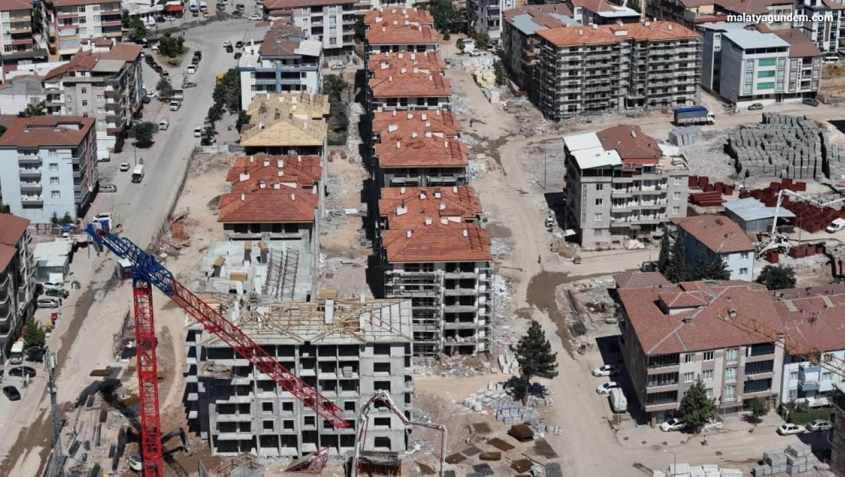 35 kişinin hayatını kaybettiği Velioğlu Apartmanı ve Meral İş Hanı davalarında karar
