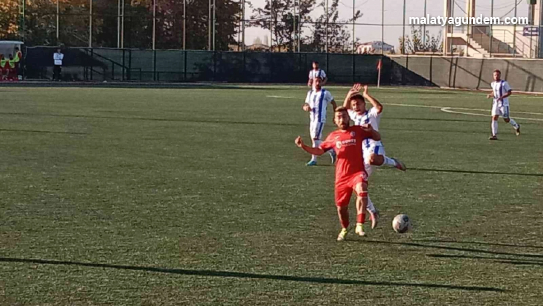 Arguvan Spor ile Ankara Çankaya FK Berabere Kaldılar