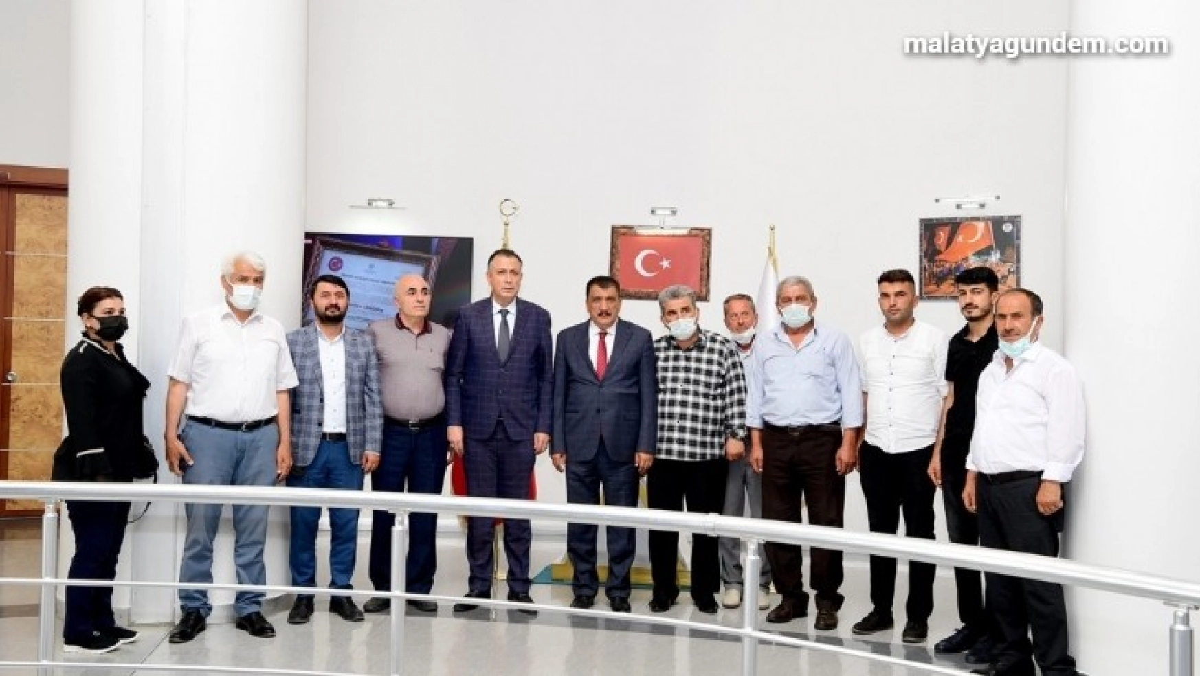 AK Parti yerel yönetimlerden Başkan Gürkan'a ziyaret
