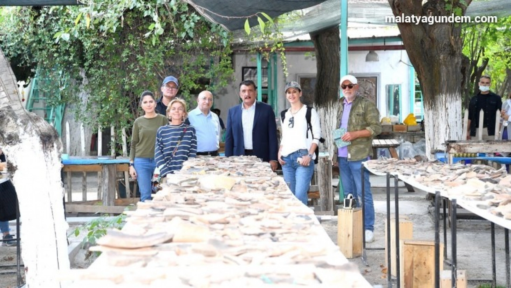Arslantepe ve müzeleri gezen Gazetecilerden Malatya'ya övgü