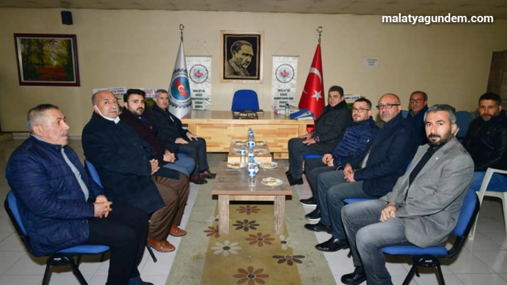 Başkan Çınar'dan 'hayırlı olsun' ziyaretleri