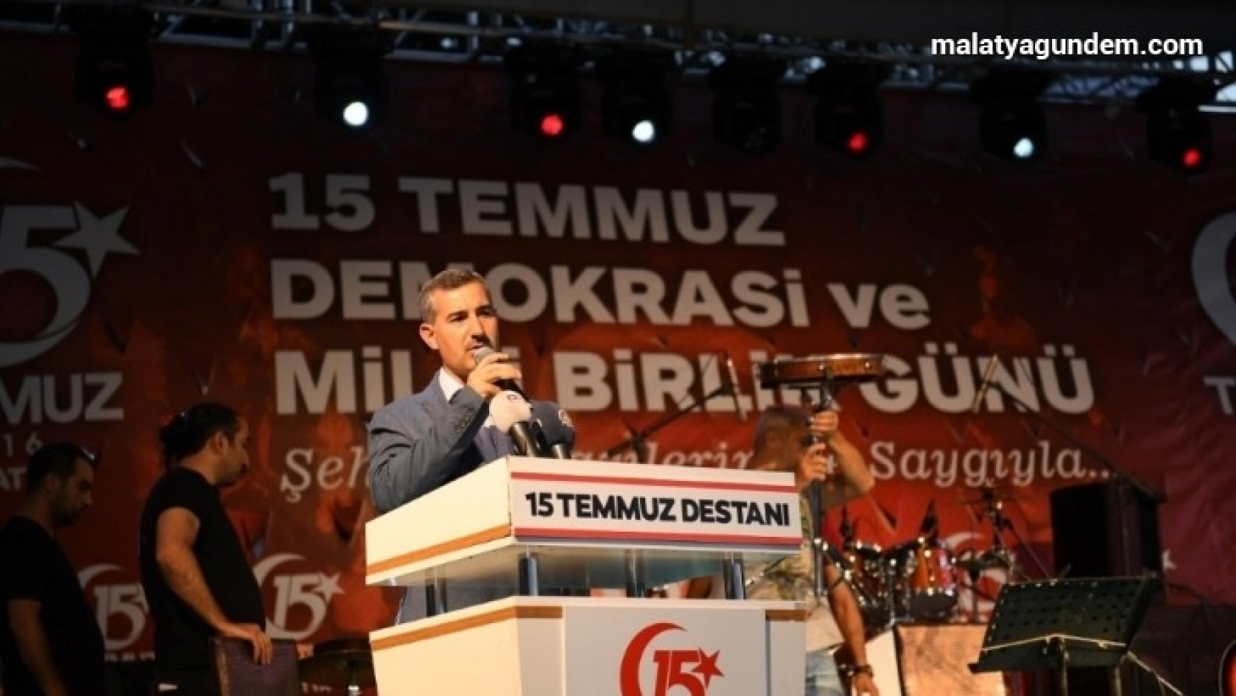 Başkan Çınar'dan 15 Temmuz gecesi bir kez daha destanlanmıştır